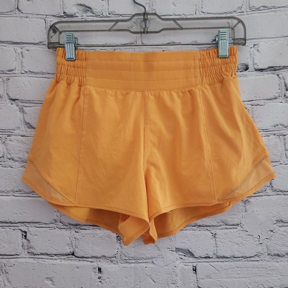 Lululemon Hotty Hot Short - Picture 7 of 14